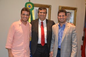 Durante reunião com Gil e Glalbert Cutrim, governador confirmou participação na versão 2015 do evento municipalistaDurante reunião com Gil e Glalbert Cutrim, governador confirmou participação na versão 2015 do evento municipalista