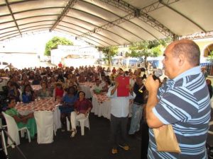 Presidente Astro de Ogum transmite mensagem da Câmara Municipal em homenagem às mães
