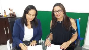 Vete entrega o Plano Municipal de Educação