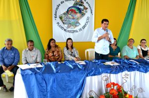 Prefeito Alan Linhares