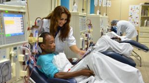 Prefeitura garante continuidade dos estudos a pacientes em tratamento de hemodiálise